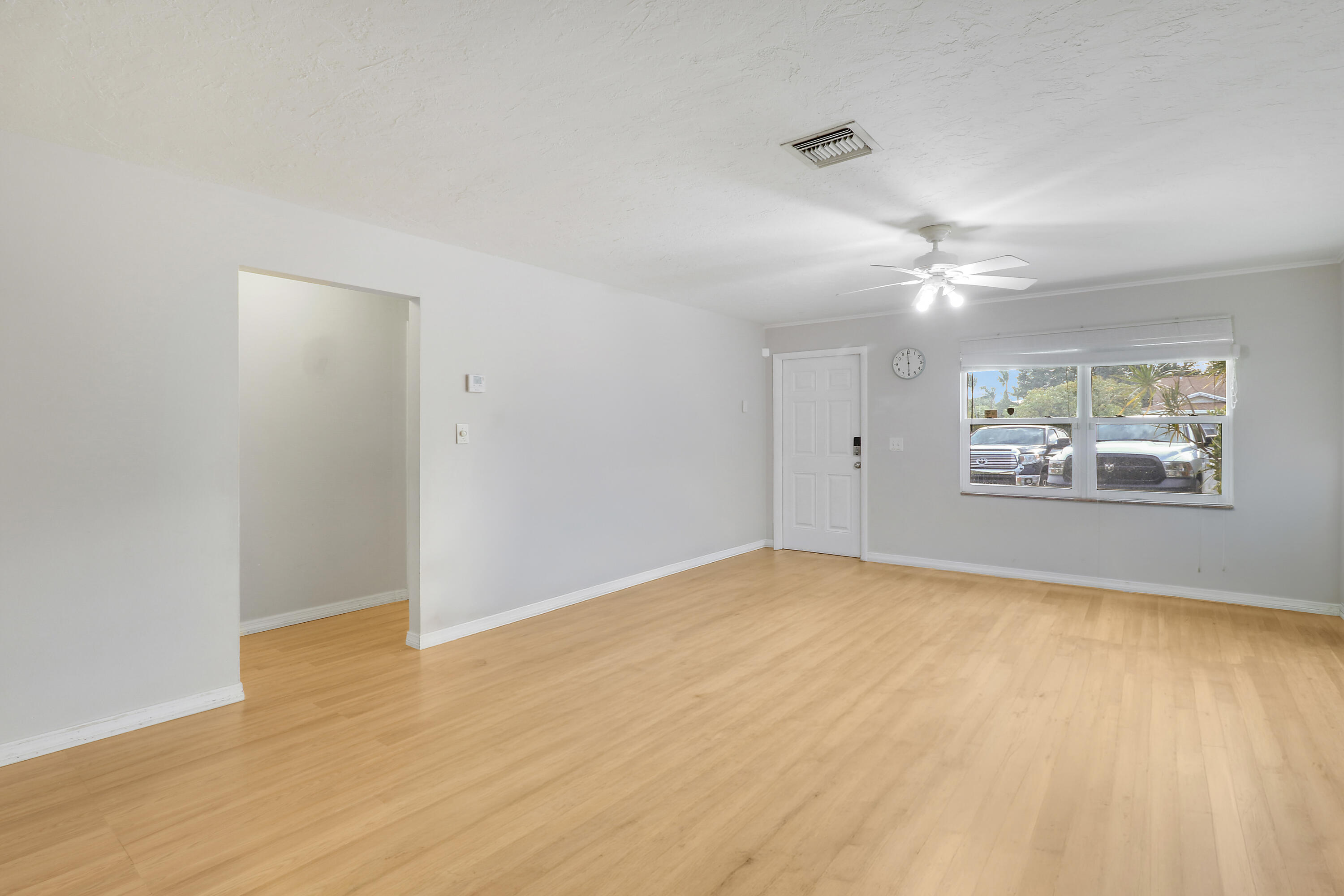 OCTOBER PARK - Residential