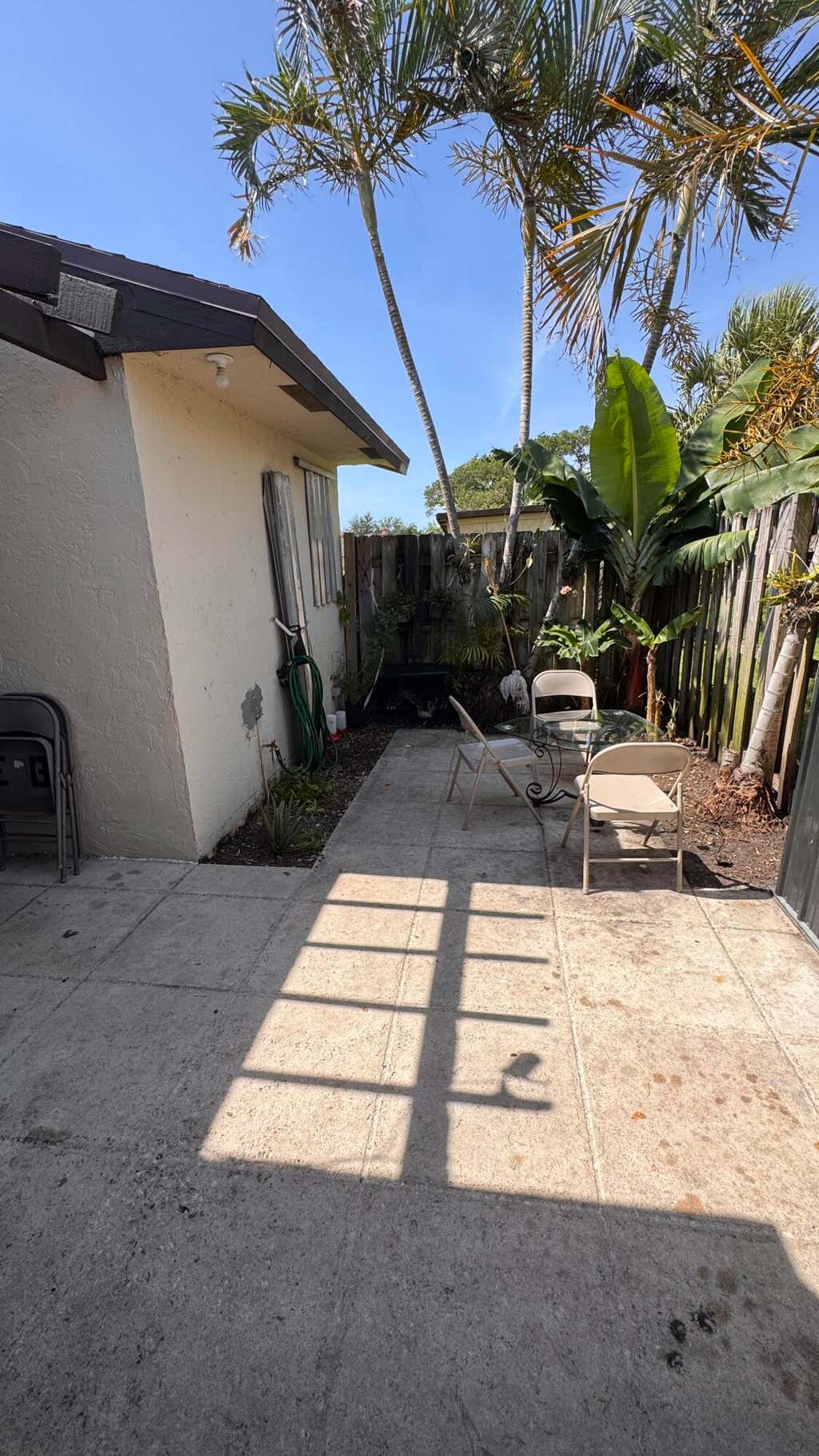 Photo of 1301 Waterview Circle, Palm Springs, FL 33461 (MLS # R11095593)