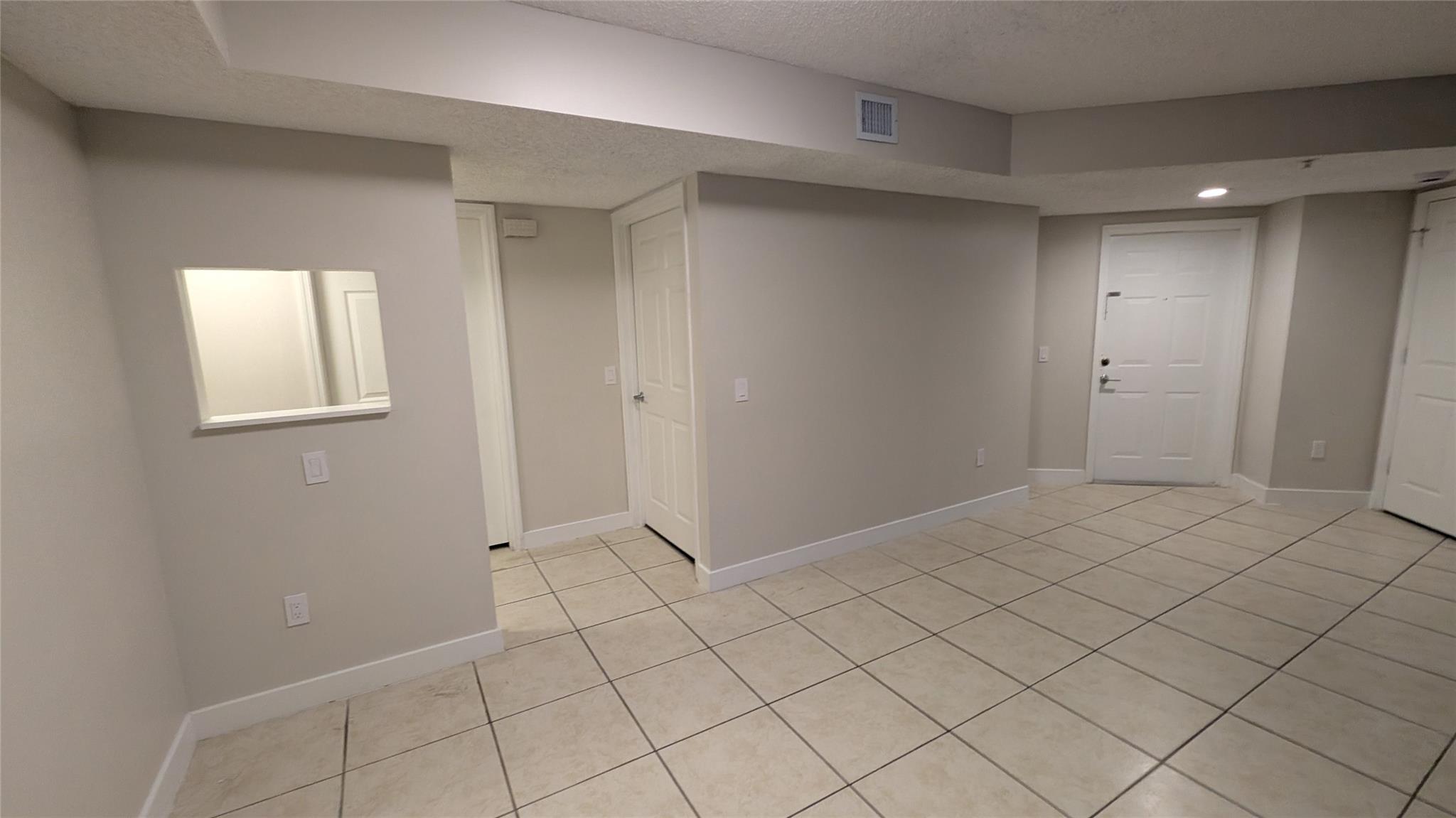 La Via Condo - Residential Lease