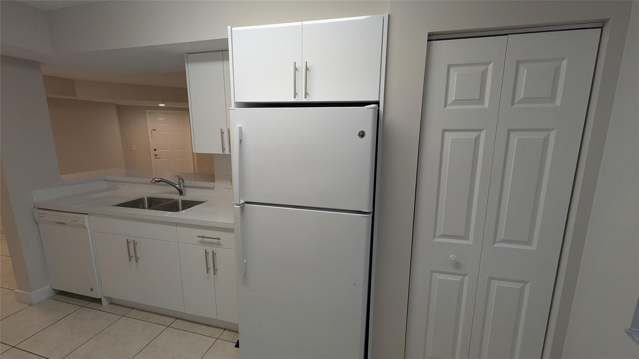 La Via Condo - Residential Lease