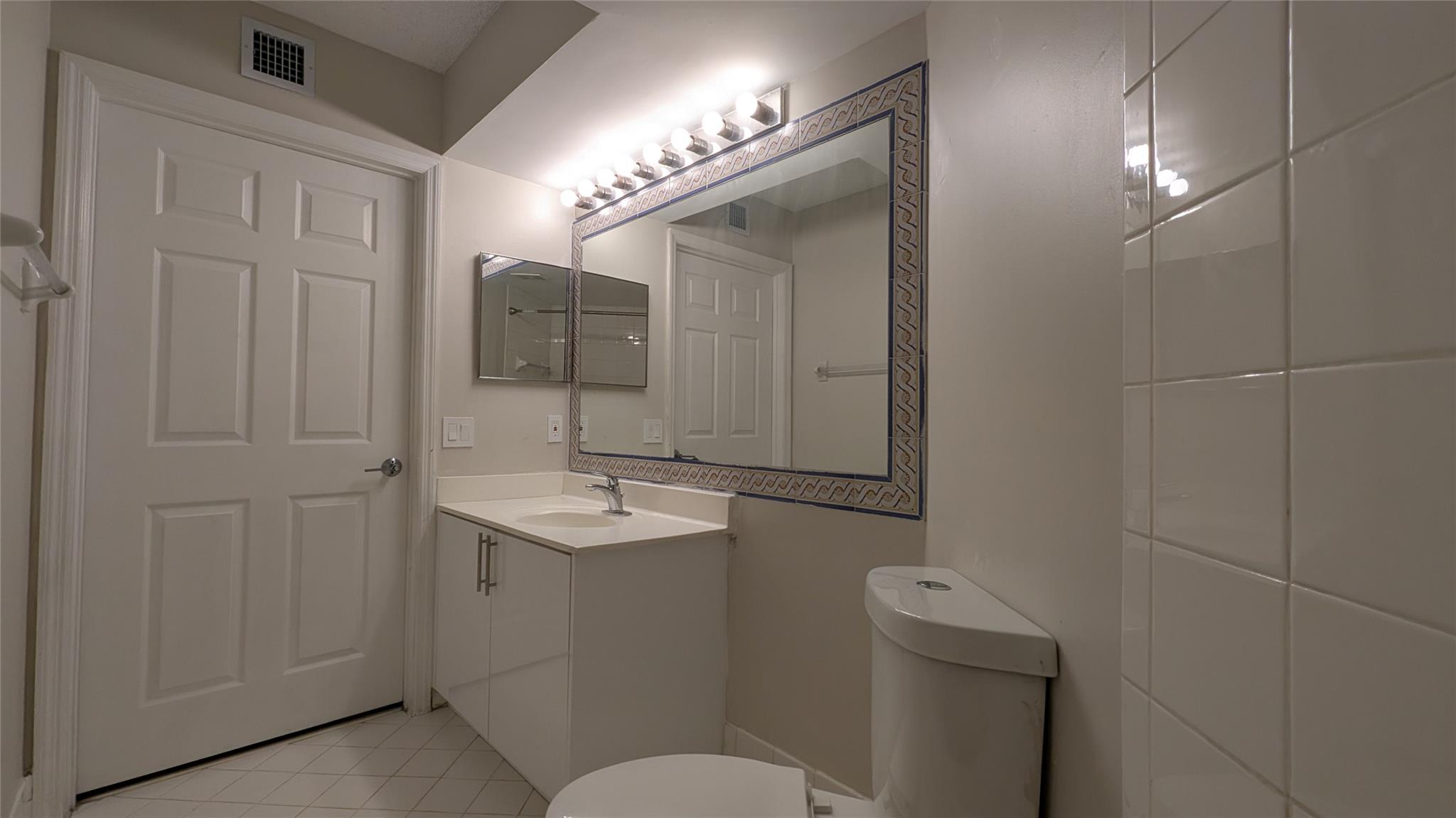 La Via Condo - Residential Lease