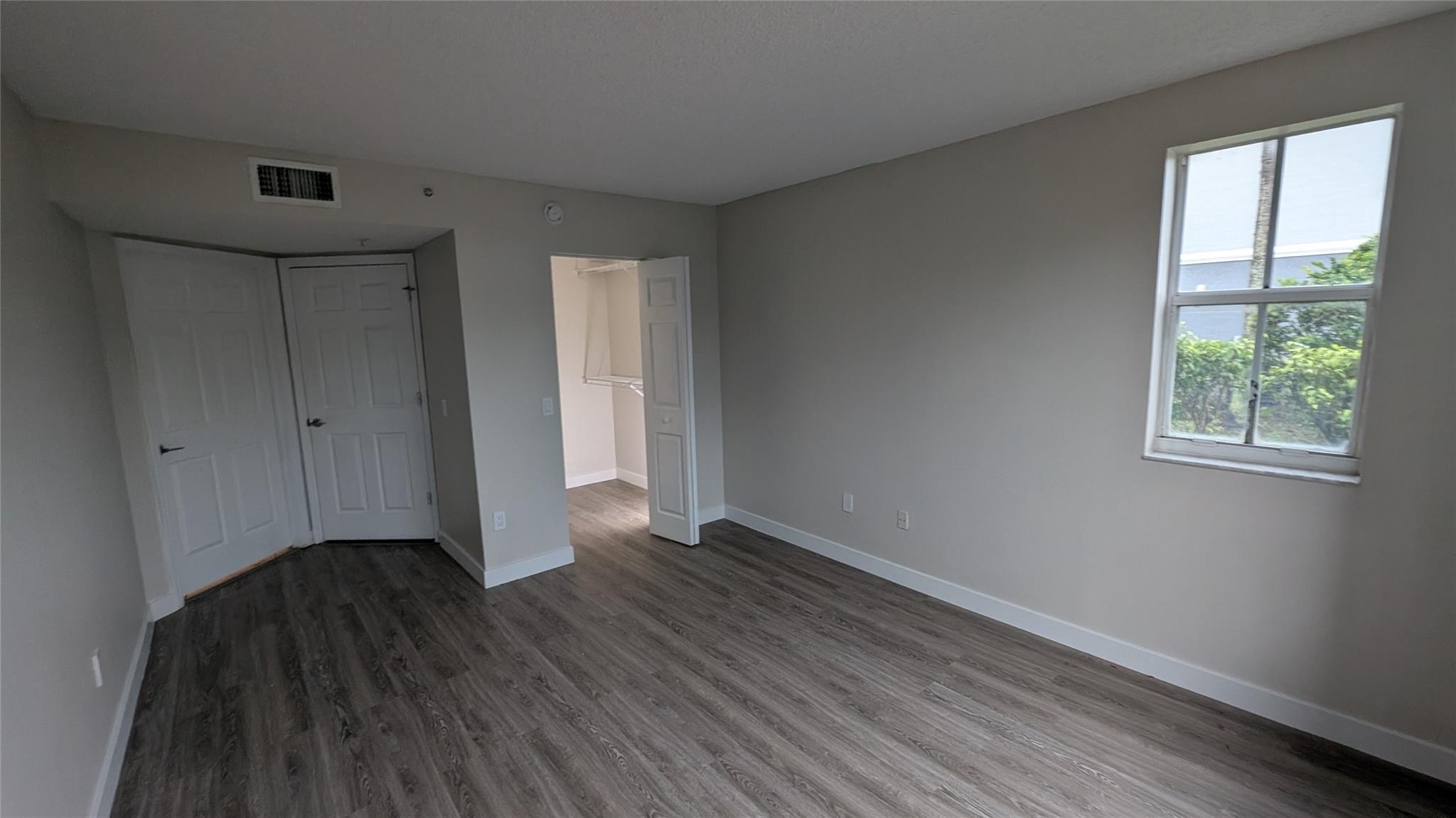 La Via Condo - Residential Lease