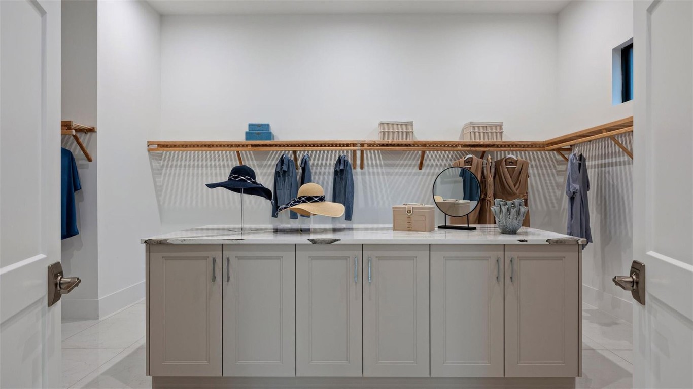 Astor Creek - Residential