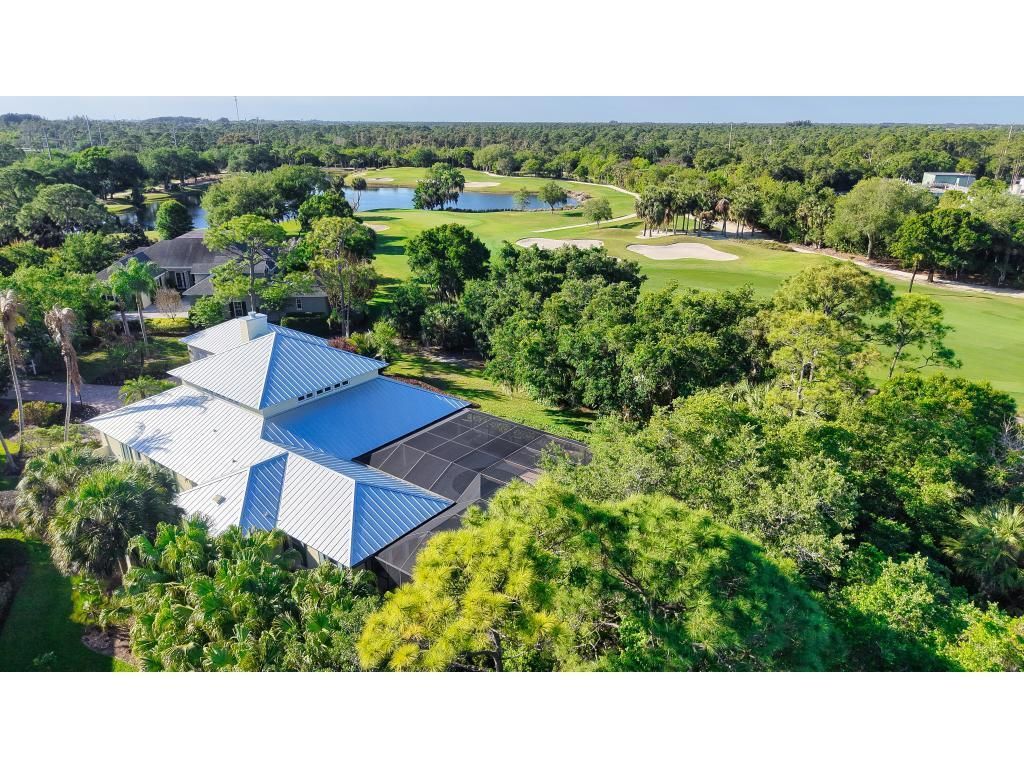 Photo of 230 Oak Hammock Court SW, Vero Beach, FL 32962 (MLS # B26019986)