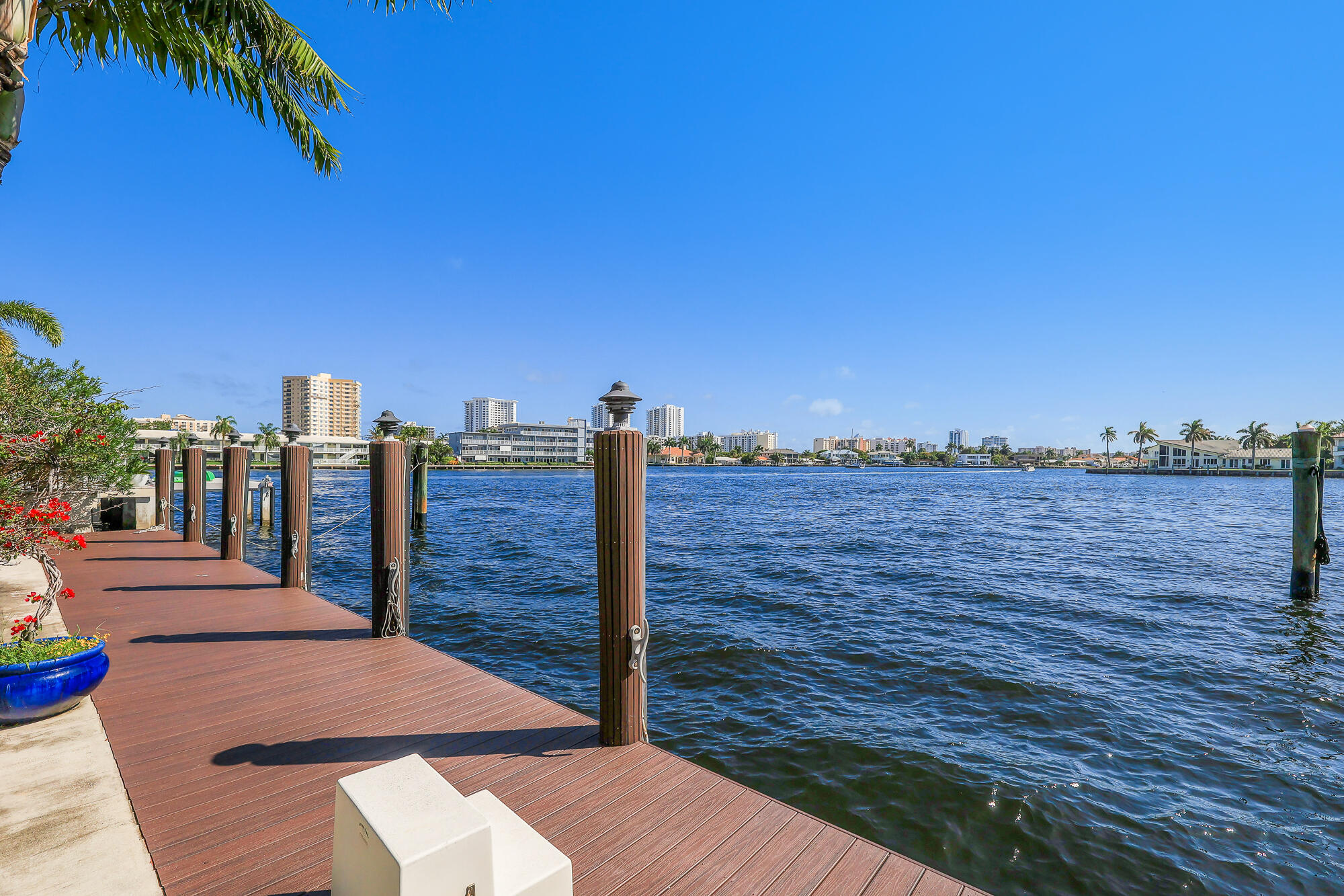 CYPRESS POINT - Residential