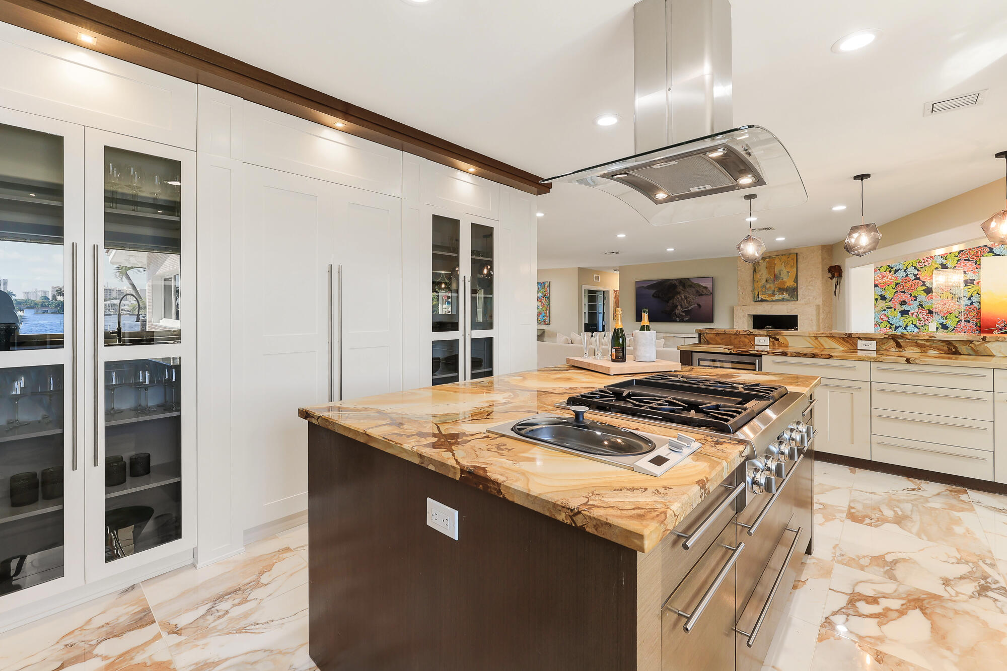 CYPRESS POINT - Residential