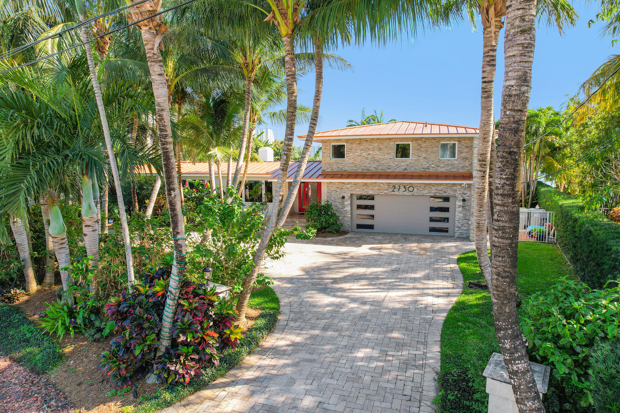 CYPRESS POINT - Residential