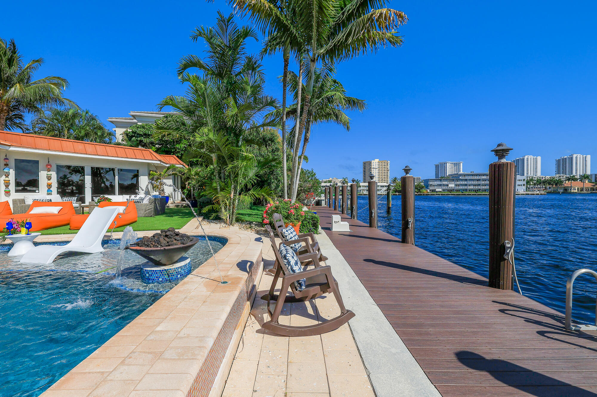 CYPRESS POINT - Residential