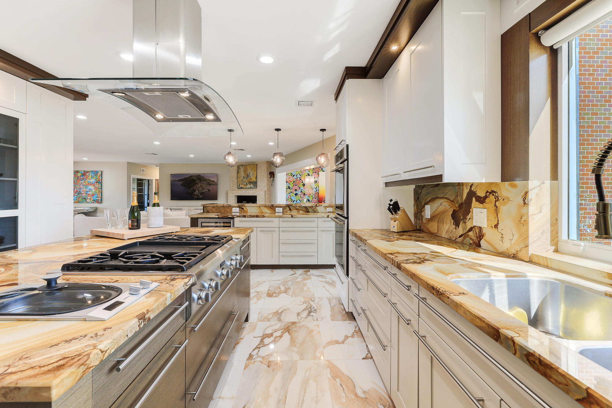 CYPRESS POINT - Residential