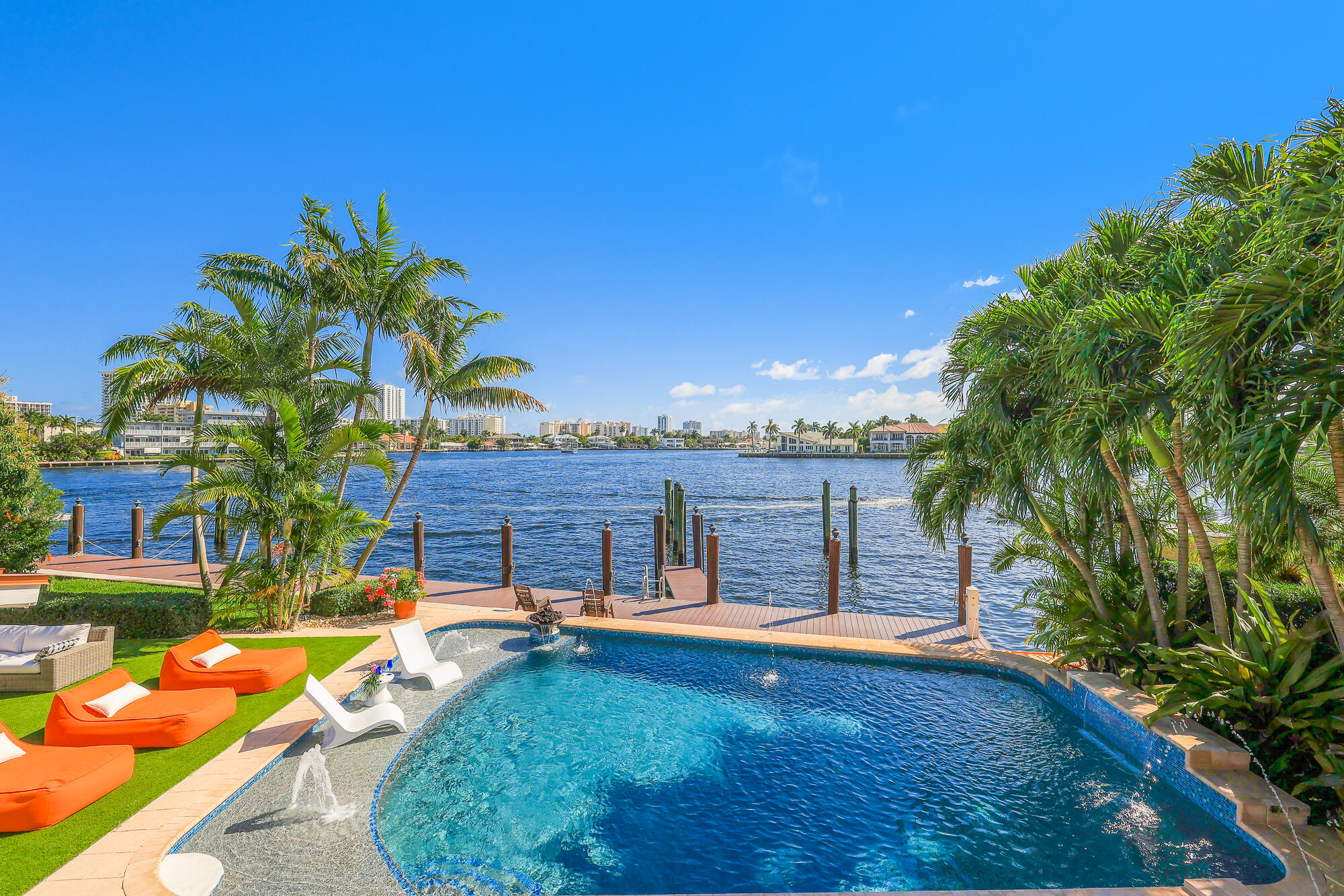 CYPRESS POINT - Residential