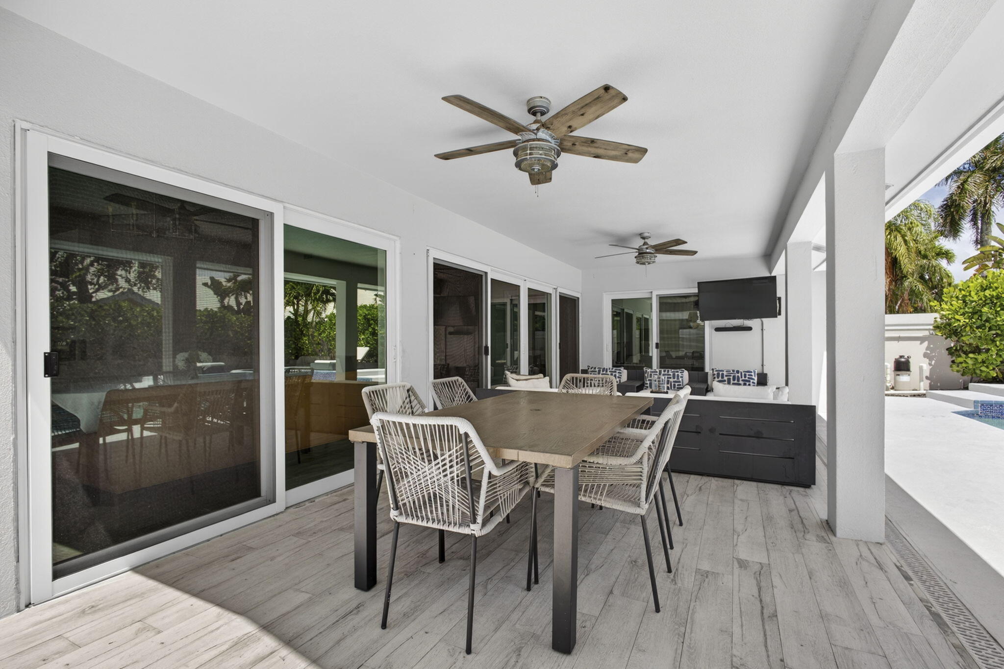 BEAR ISLAND - Residential