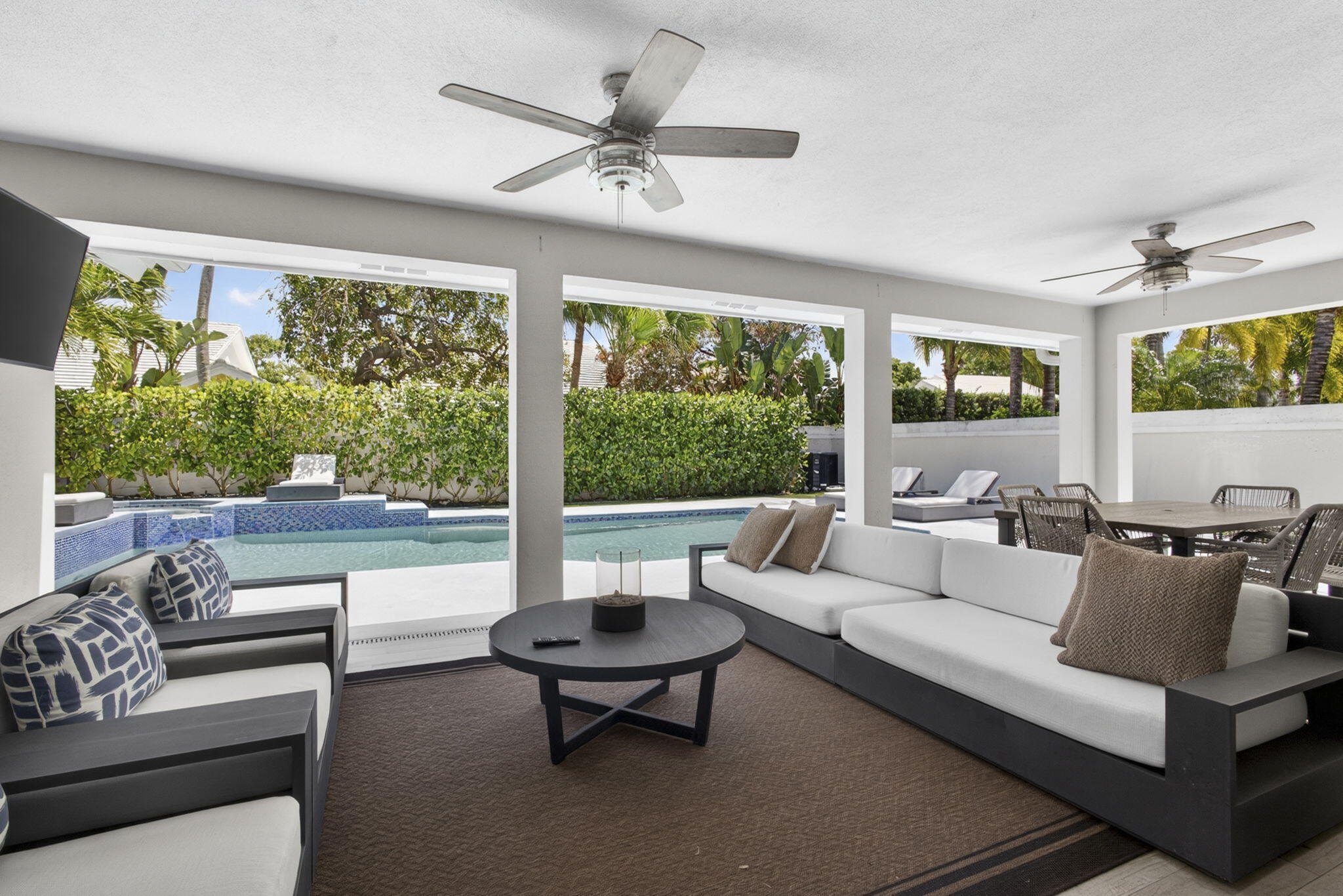 BEAR ISLAND - Residential