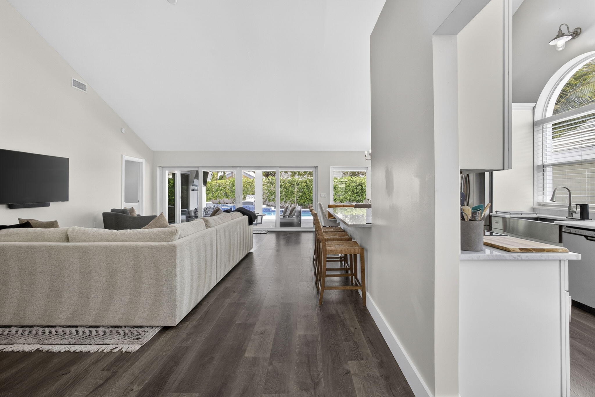 BEAR ISLAND - Residential