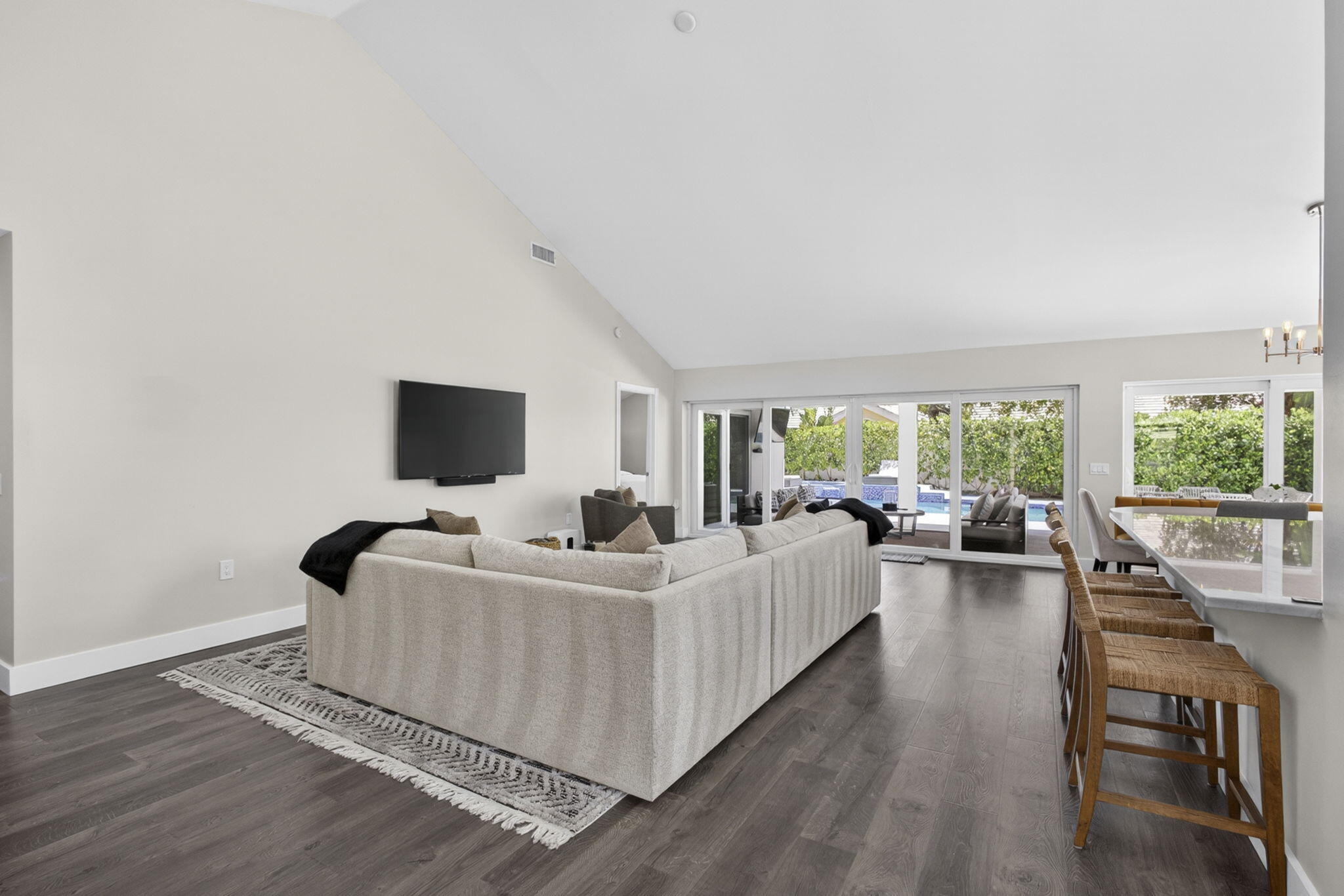 BEAR ISLAND - Residential