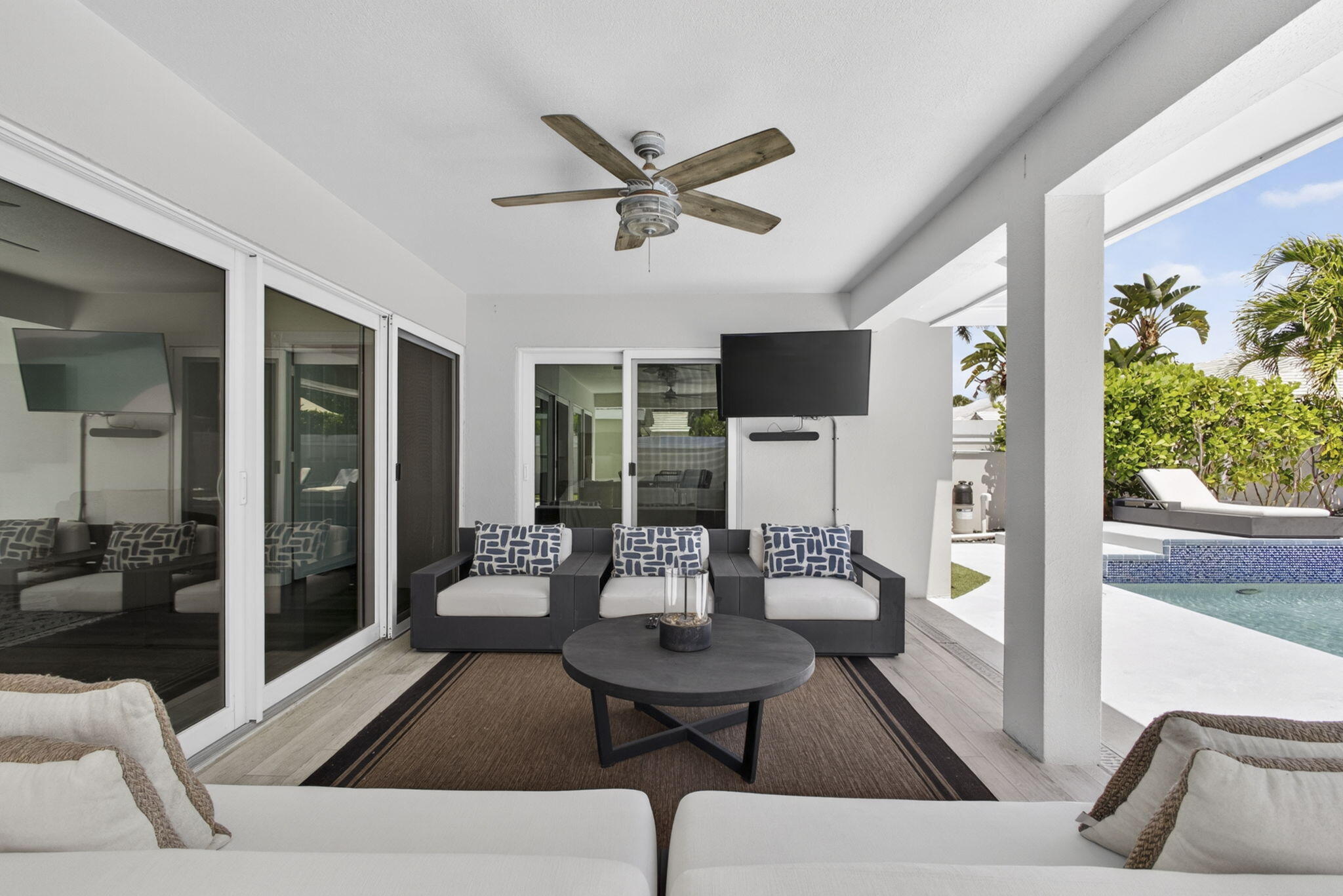 BEAR ISLAND - Residential