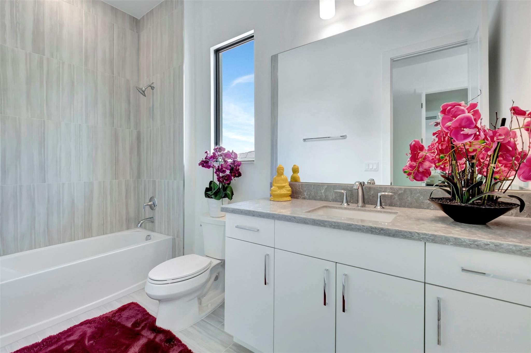 ROYAL PALM POLO - Residential