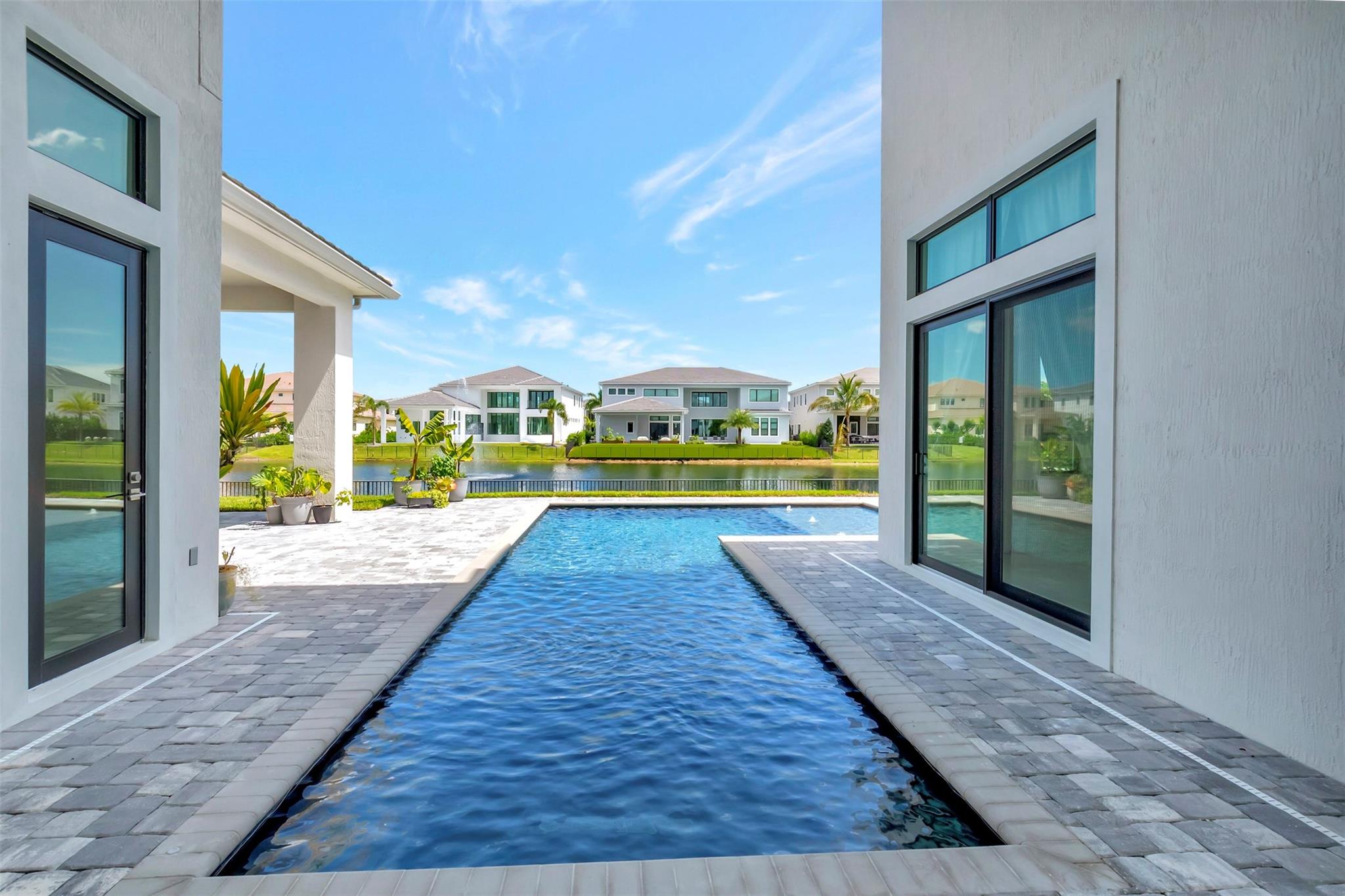ROYAL PALM POLO - Residential