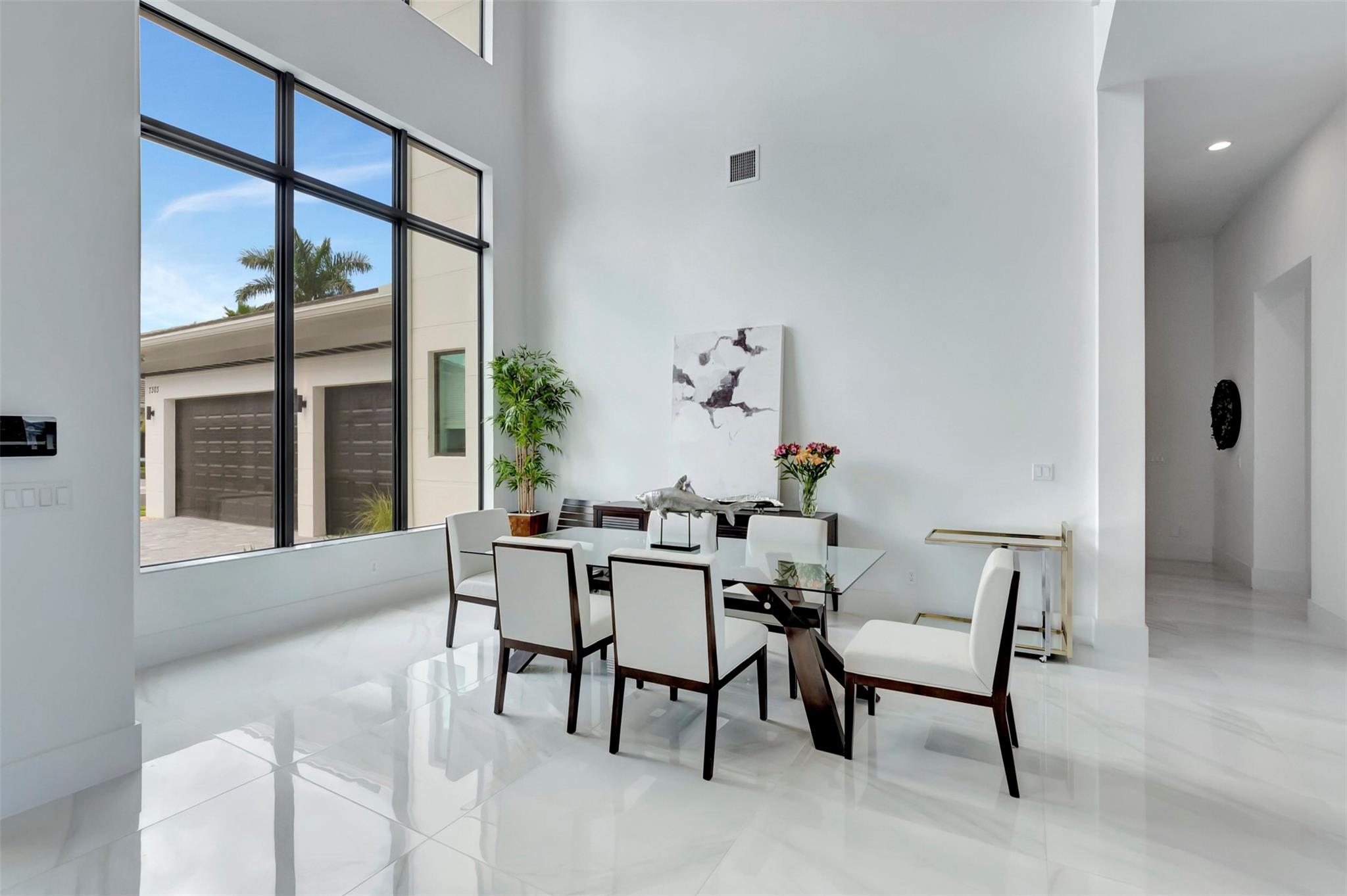 ROYAL PALM POLO - Residential