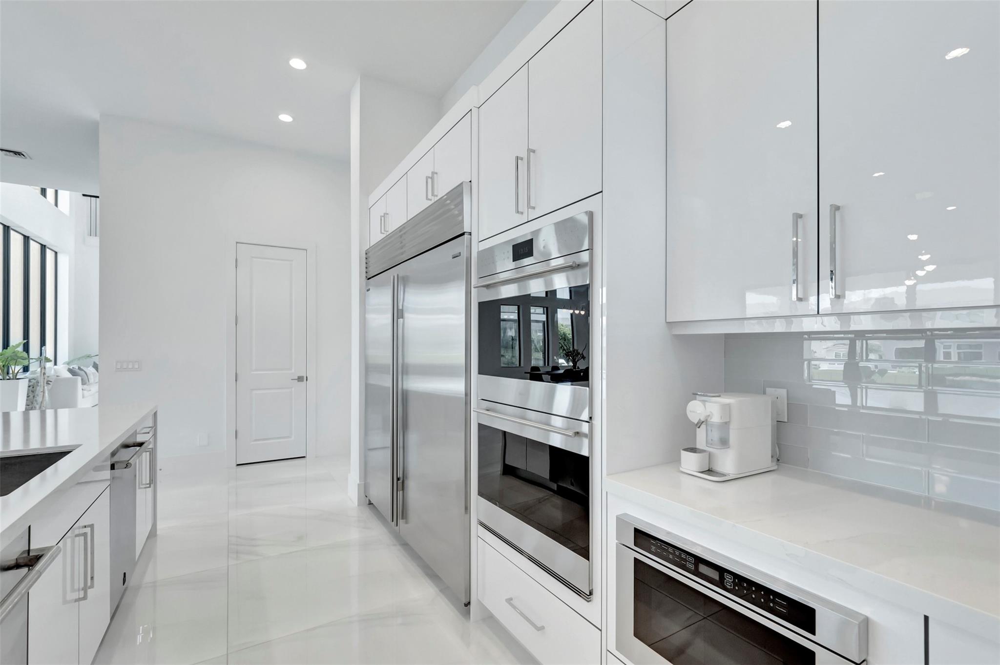 ROYAL PALM POLO - Residential