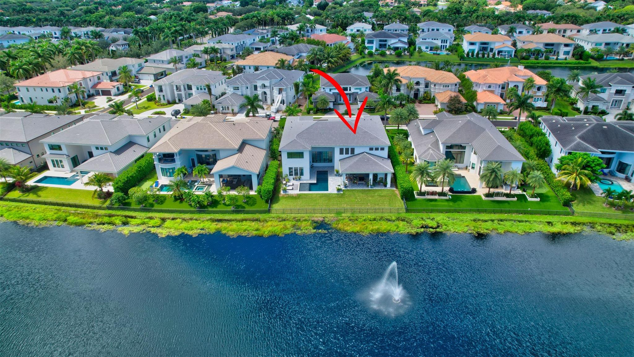 ROYAL PALM POLO - Residential