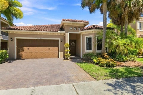 Photo of 7336 NW 112th Way, Parkland, FL 33076 (MLS # B26063621)