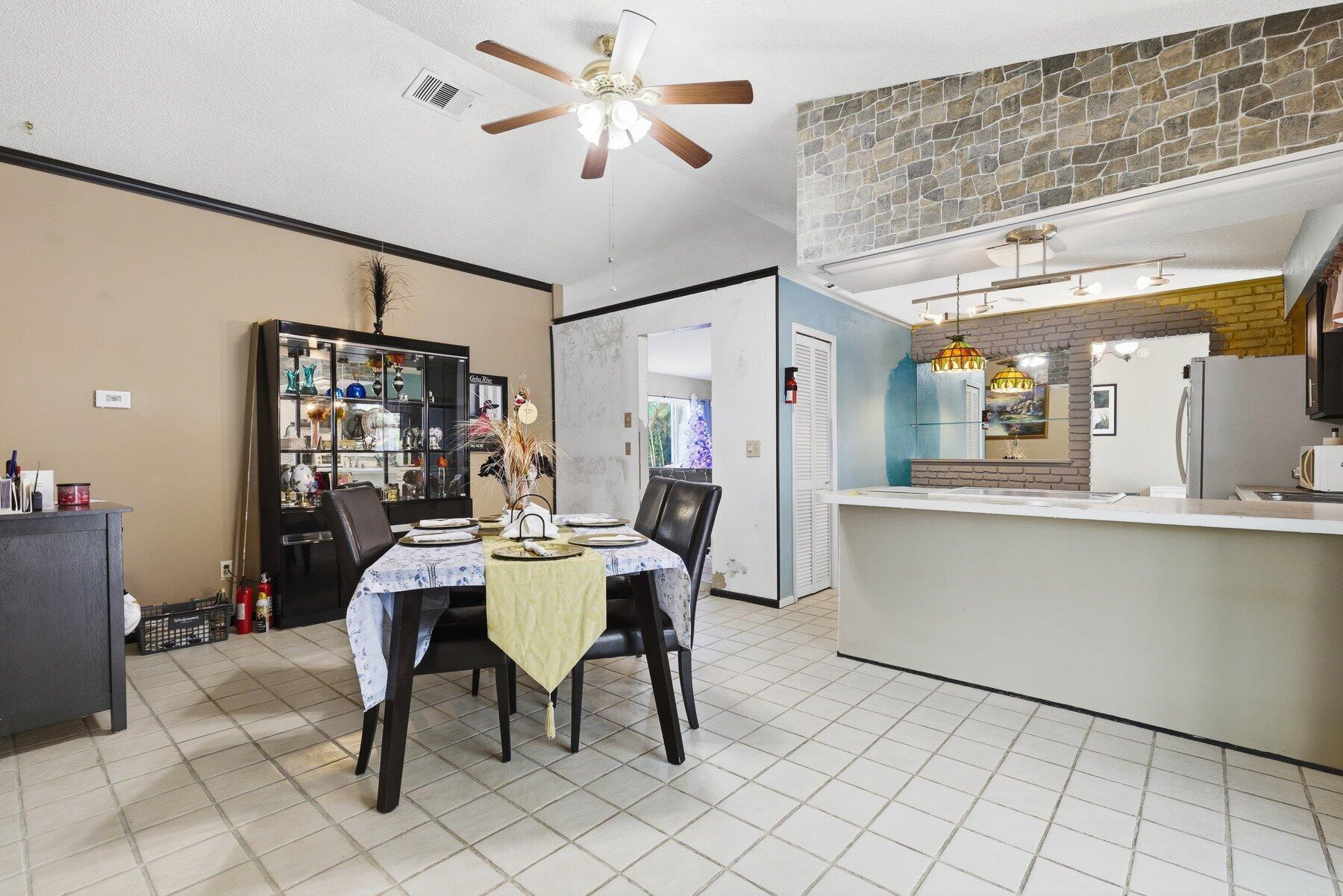 PORT ST LUCIE SECTION 3 - Residential