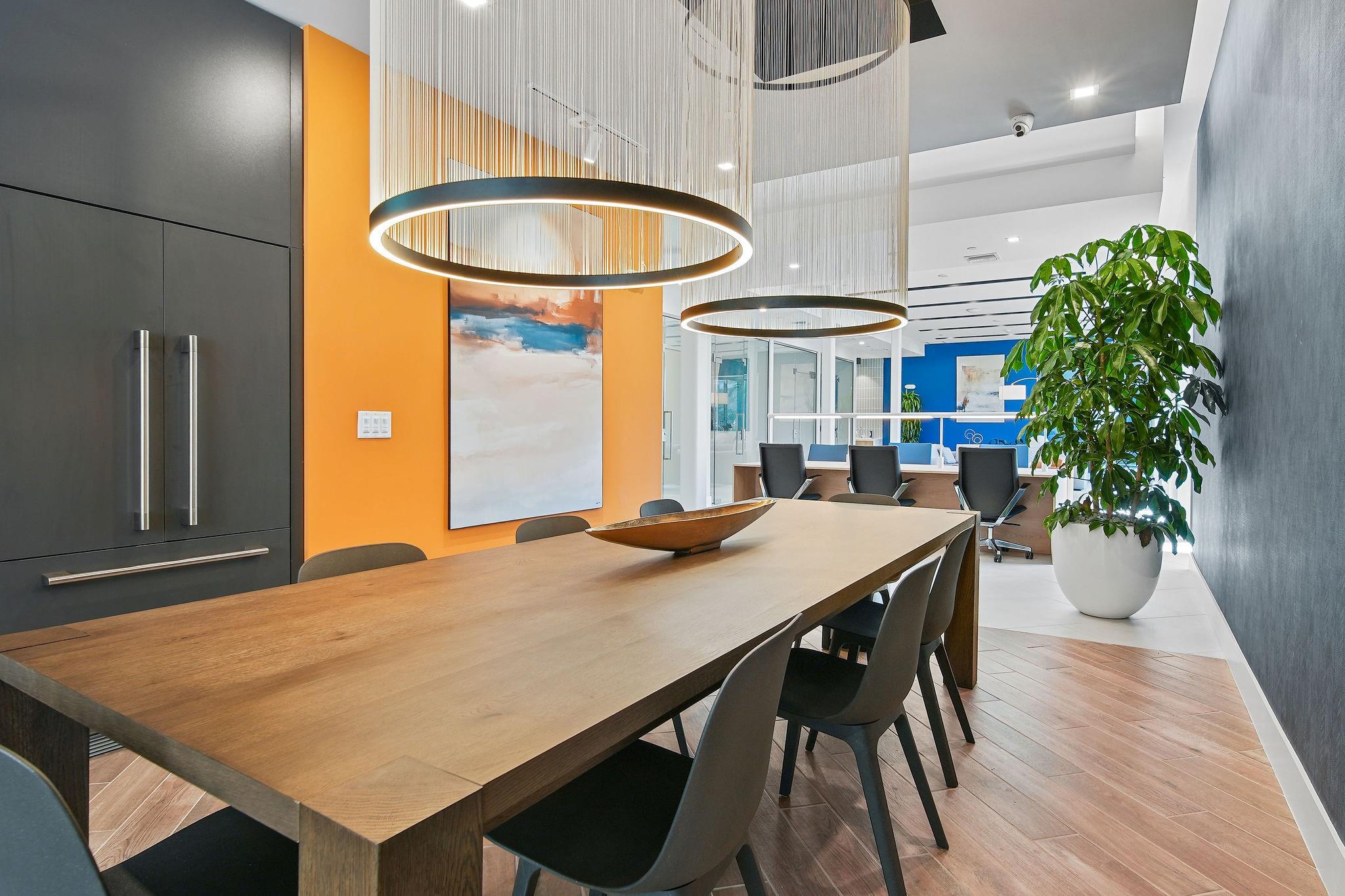 AVERY LAKE WORTH - Residential Lease