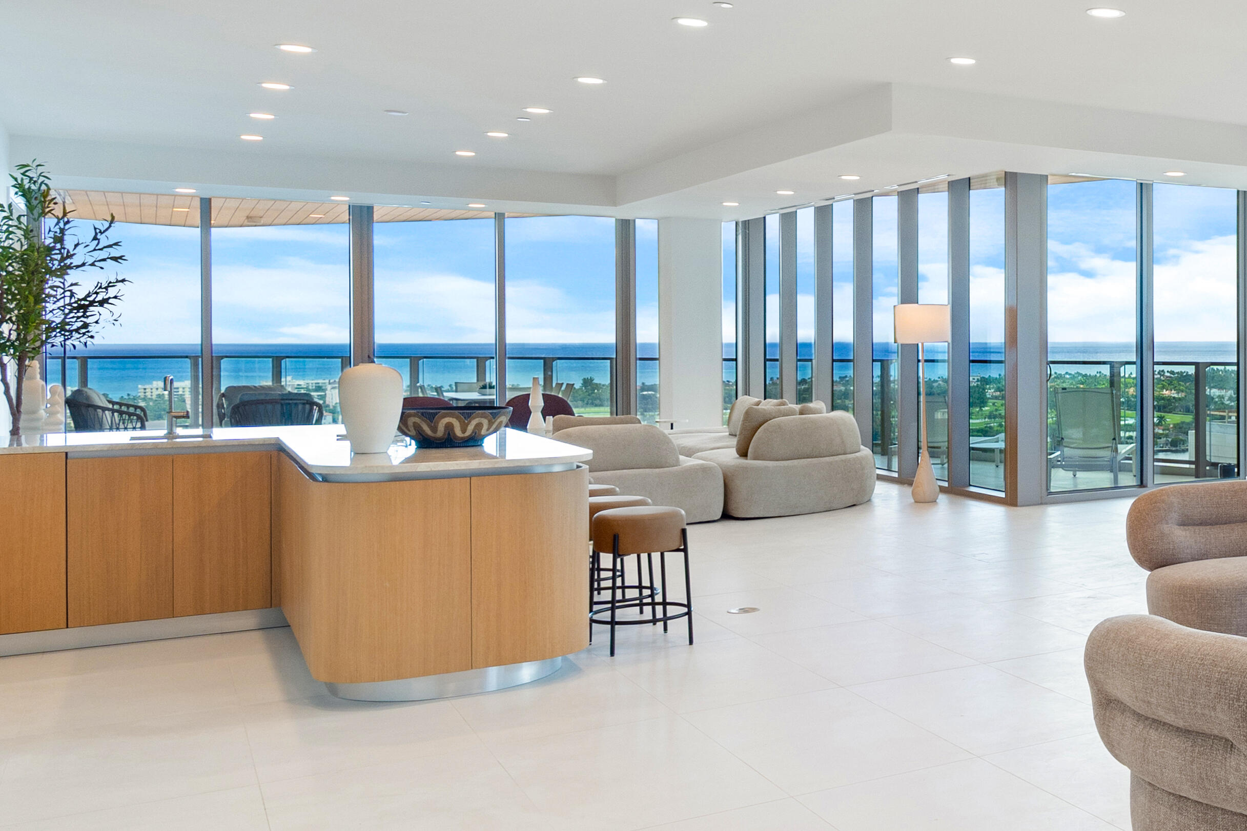 FORTE RESIDENCES CONDO - Residential