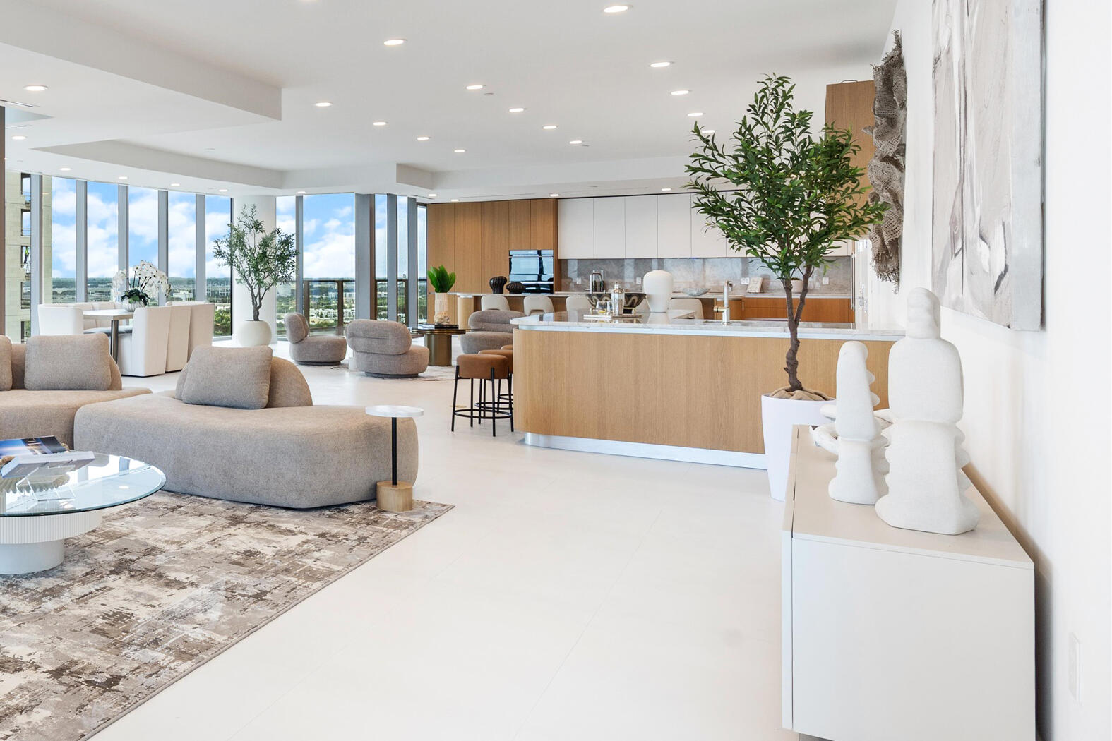 FORTE RESIDENCES CONDO - Residential