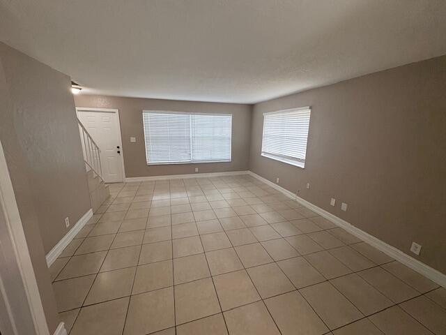 LAUDERHILL MANOR - Residential Lease