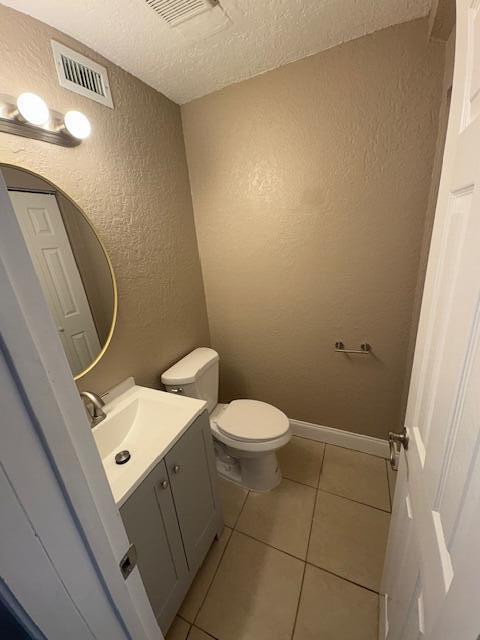 LAUDERHILL MANOR - Residential Lease