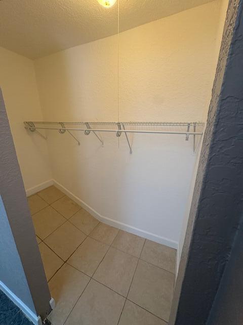 LAUDERHILL MANOR - Residential Lease