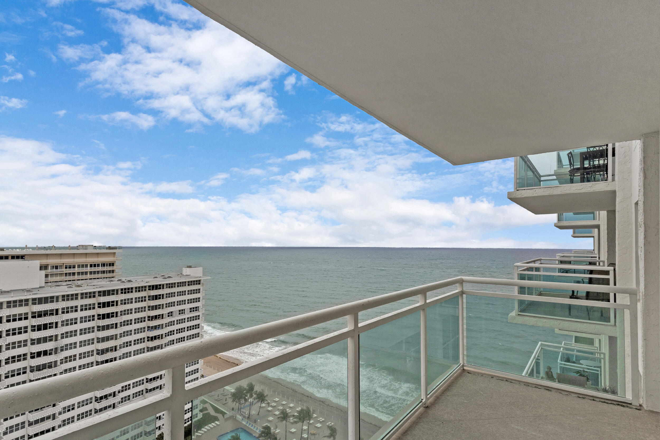 3900 Galt Ocean Drive 2114