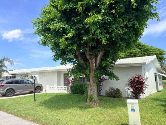 1304 SW 15TH ST, BOYNTON BEACH, FL 33426 - Image fe4ca35ae9f1eeffa151e0b0221ae4ea/2739548074