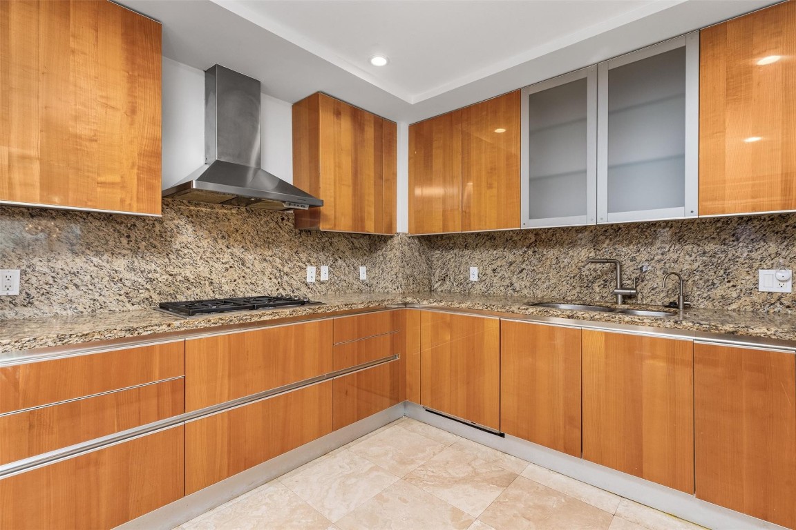 45 HENDRICKS CONDO - Residential Lease