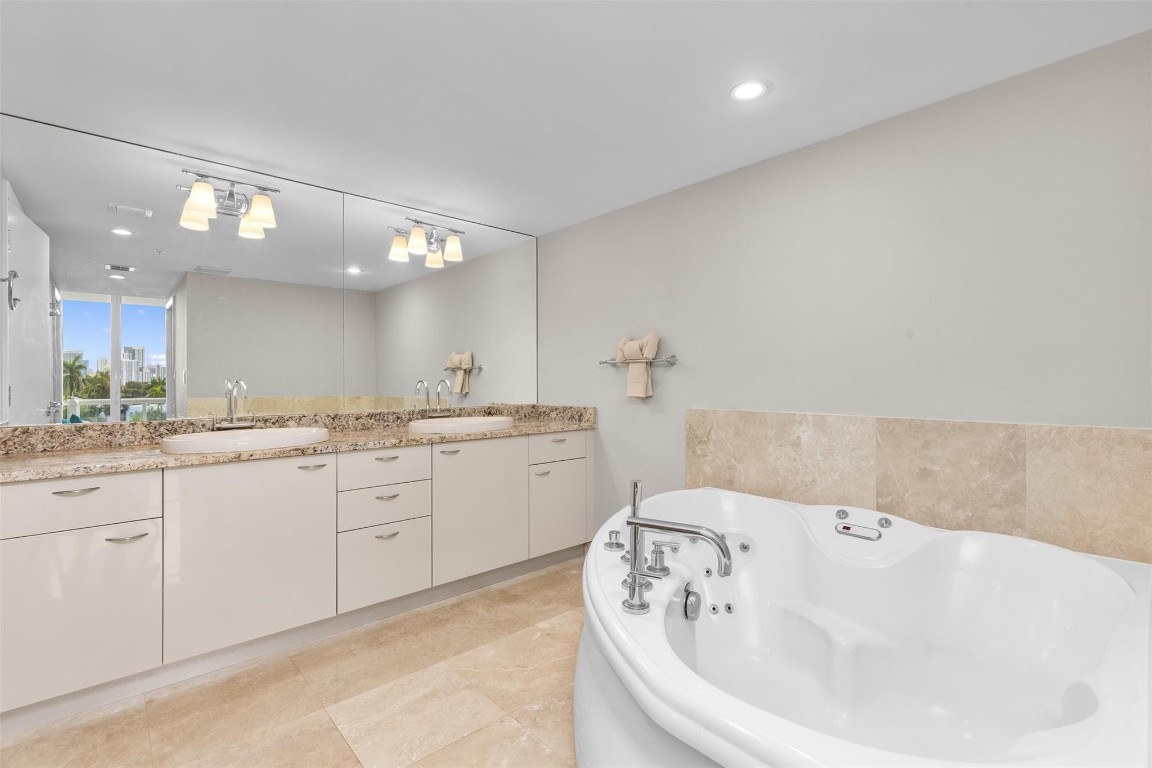 45 HENDRICKS CONDO - Residential Lease