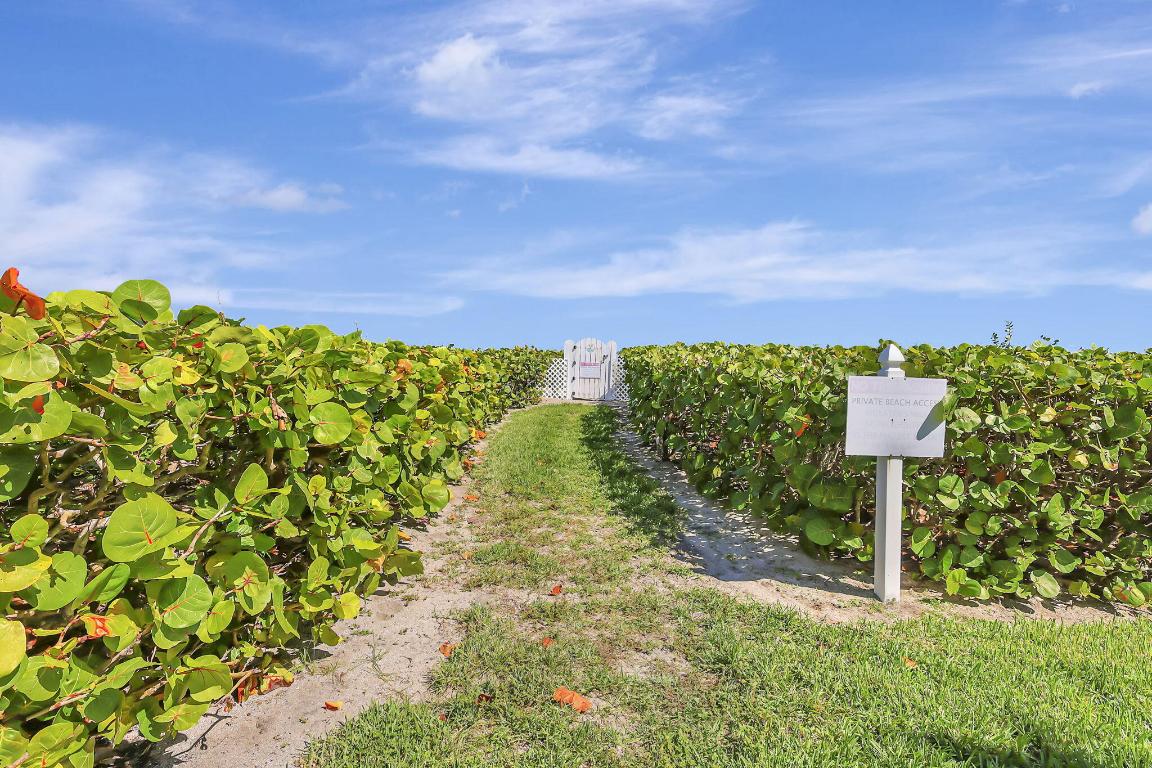 BEACH VILLAS ON HUTCHINSON ISLAND CONDOMINIUM - Residential