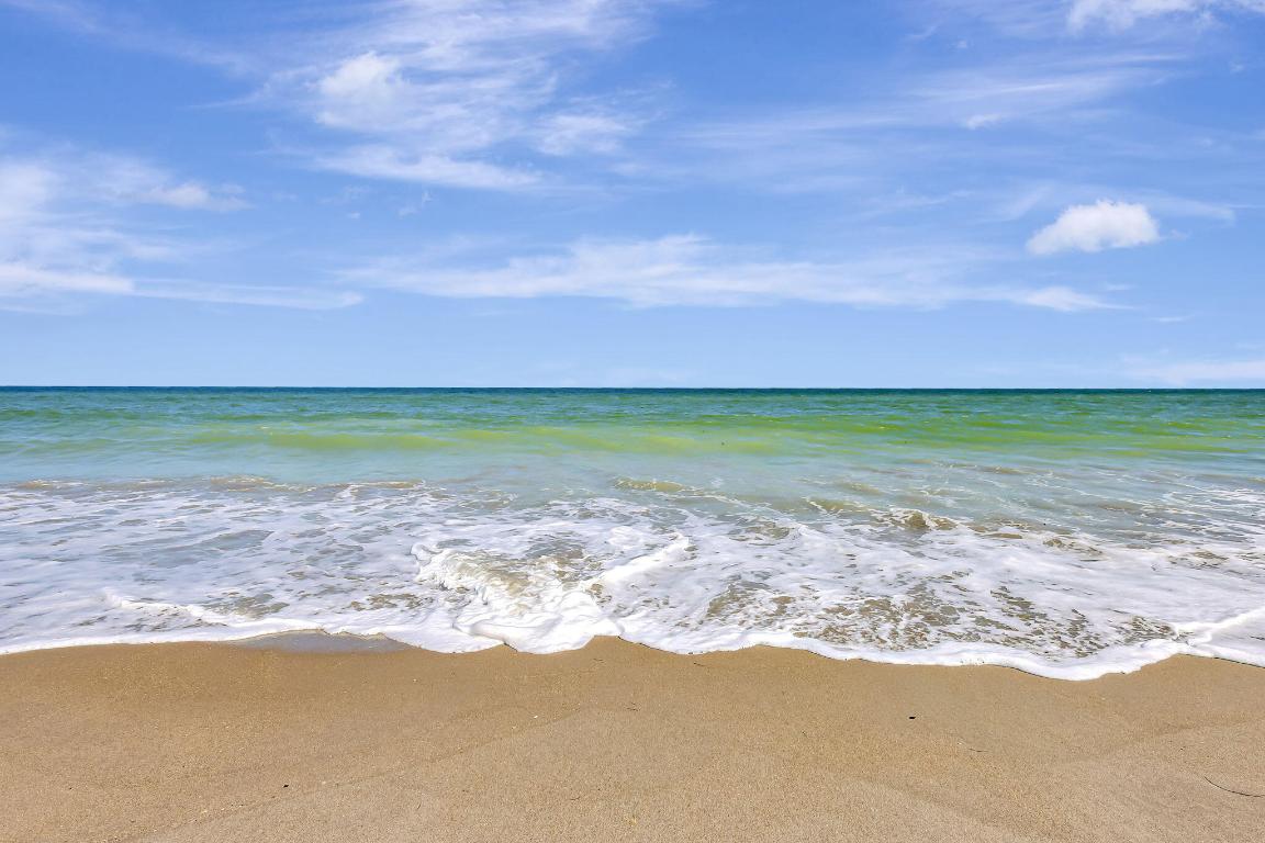 BEACH VILLAS ON HUTCHINSON ISLAND CONDOMINIUM - Residential