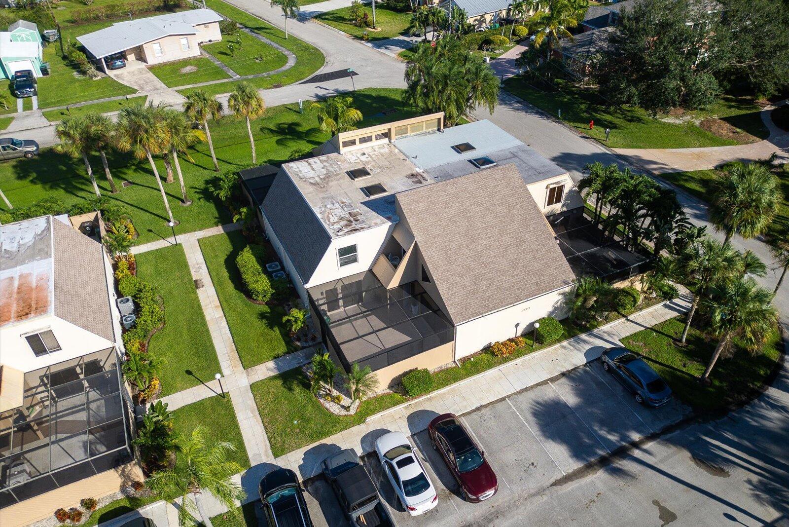 TARPON BAY VILLAS - Residential Lease