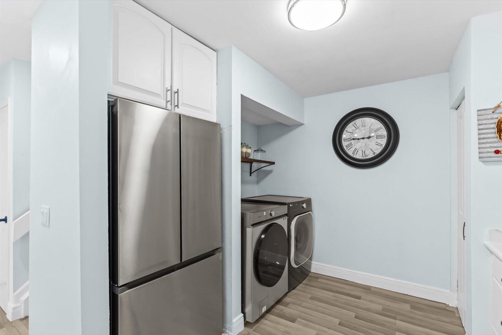 TARPON BAY VILLAS - Residential Lease