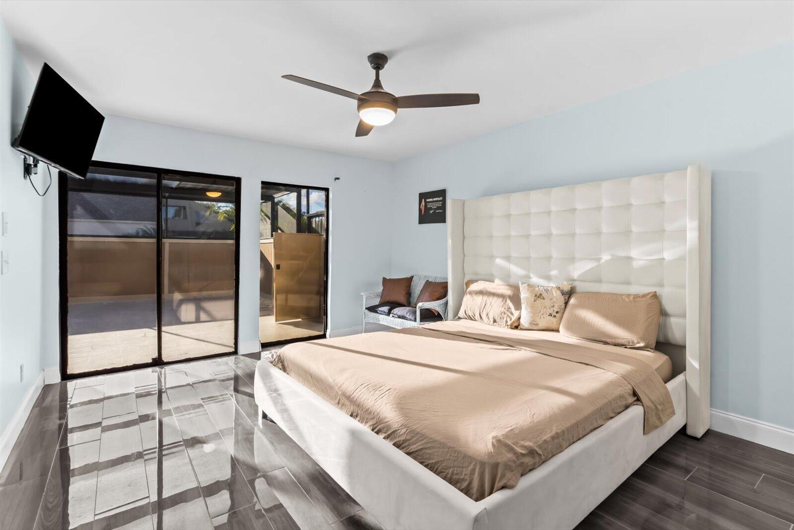 TARPON BAY VILLAS - Residential Lease