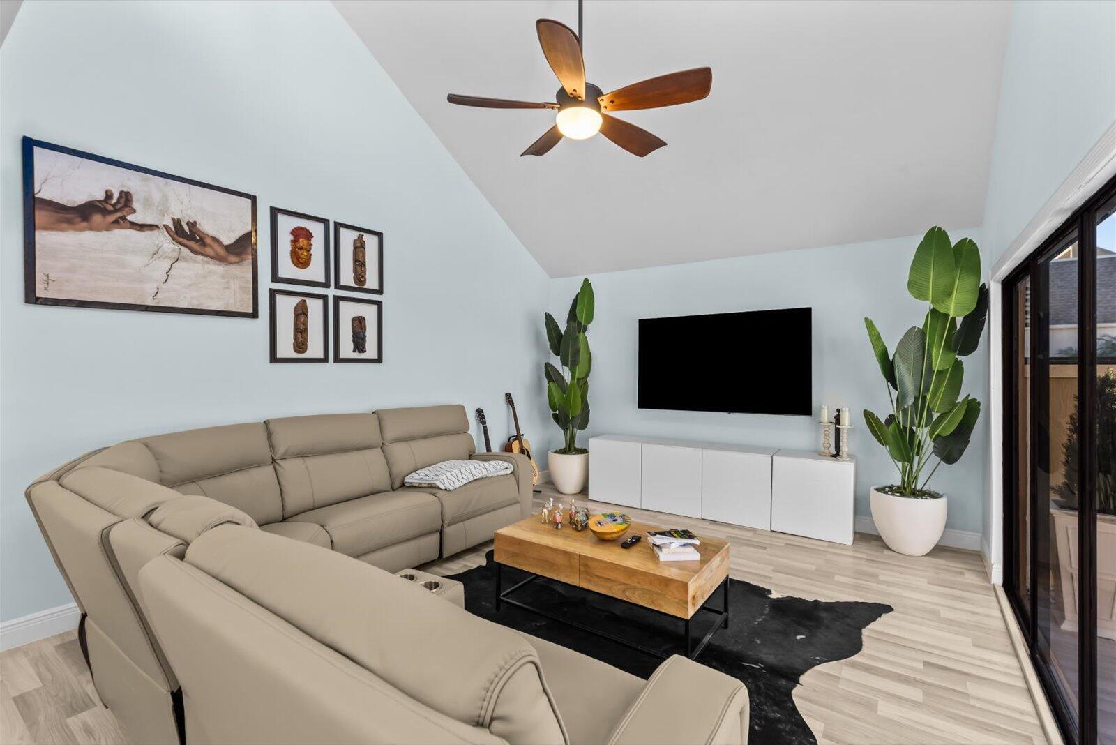 TARPON BAY VILLAS - Residential Lease