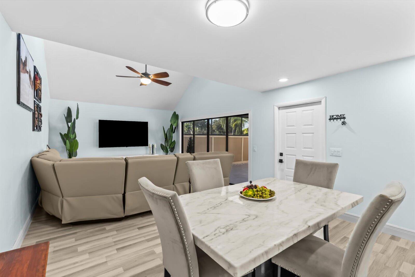TARPON BAY VILLAS - Residential Lease
