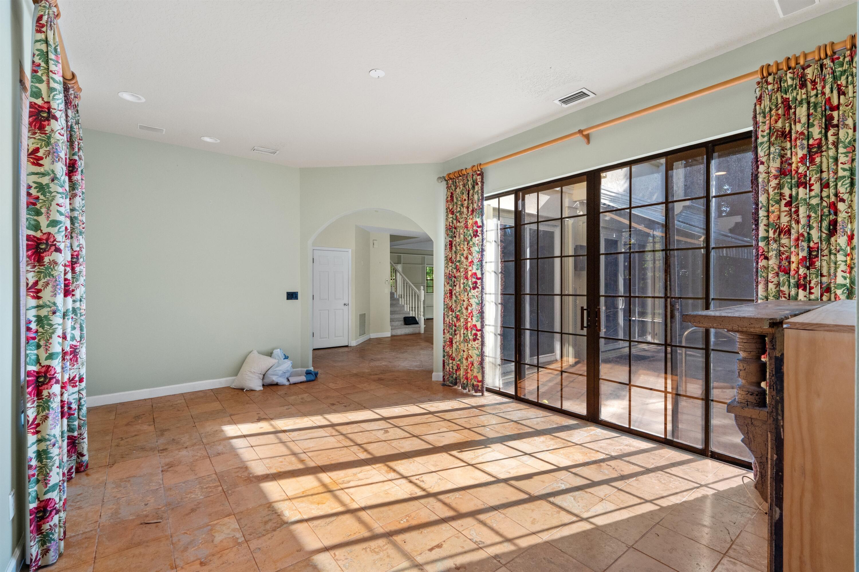 PALM BEACH SHORES REV - Residential