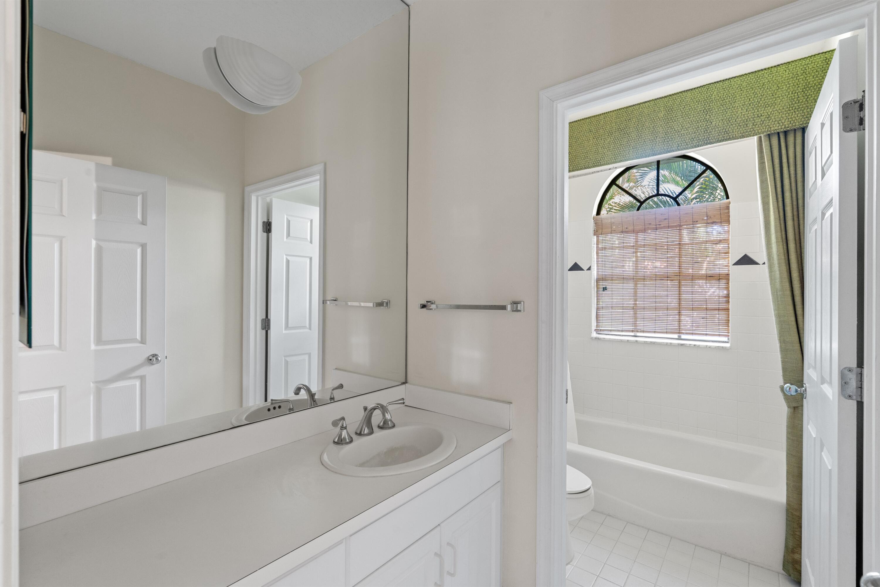 PALM BEACH SHORES REV - Residential