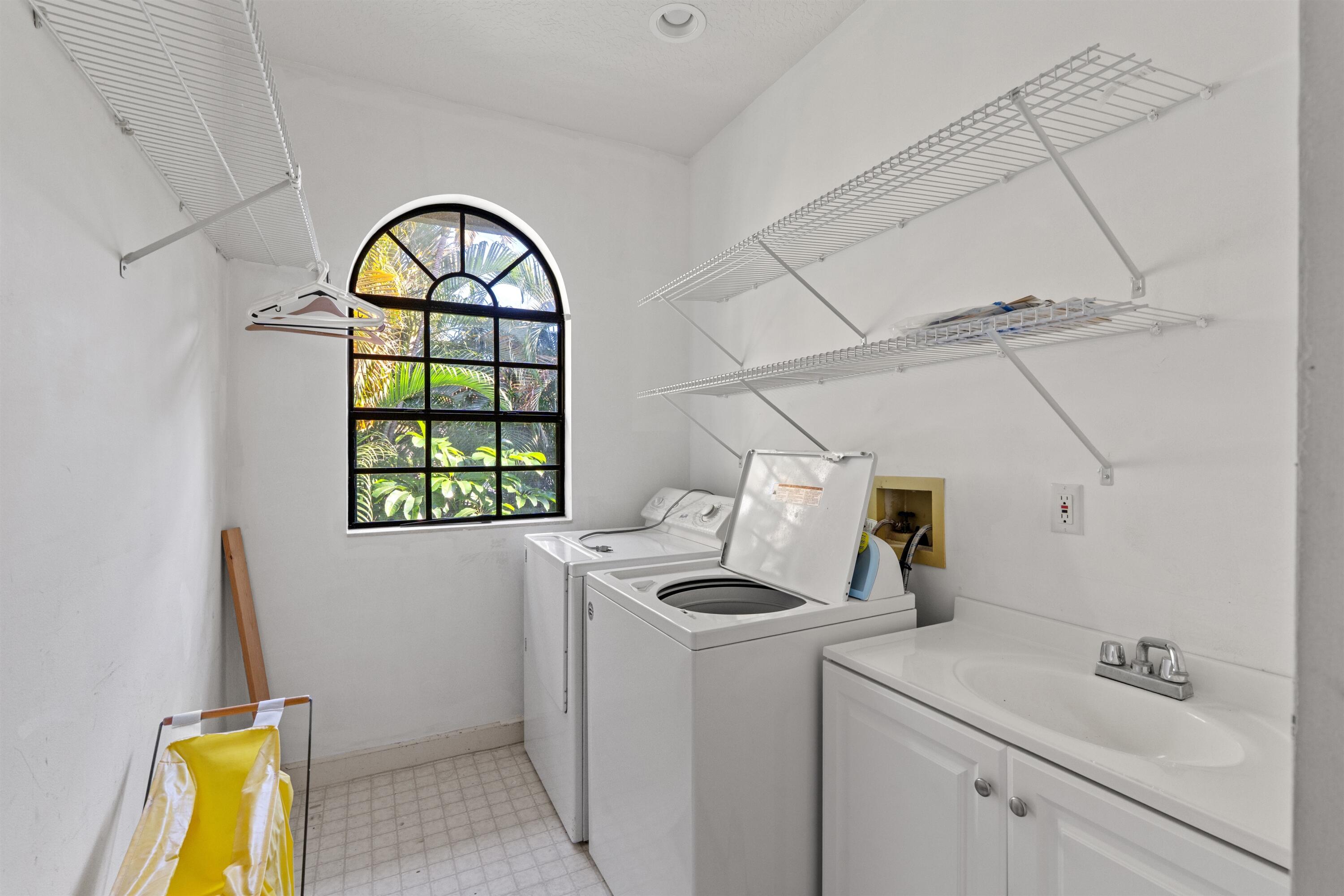 PALM BEACH SHORES REV - Residential