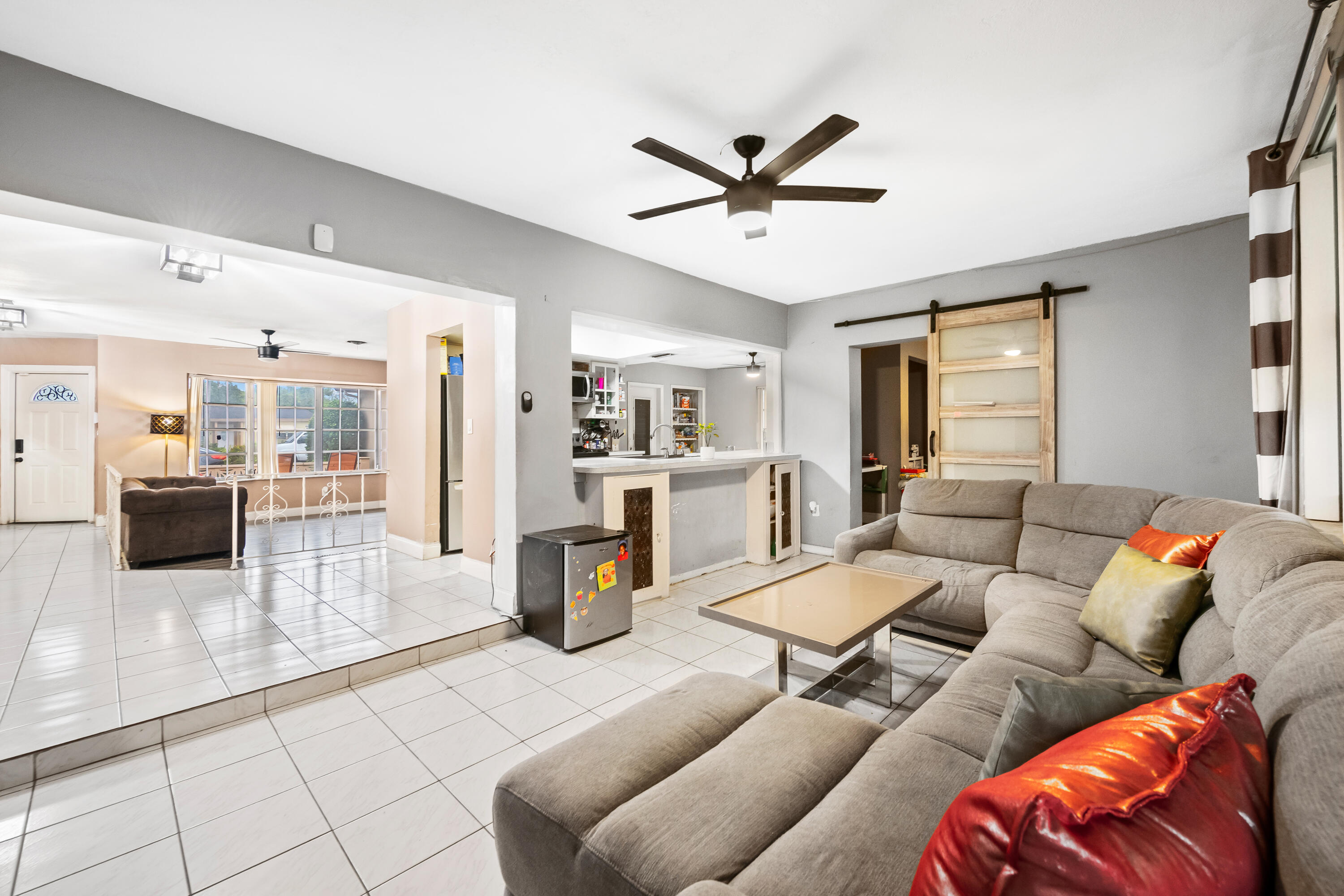 OAKLAND ESTATES SEC EIGHT - Residential