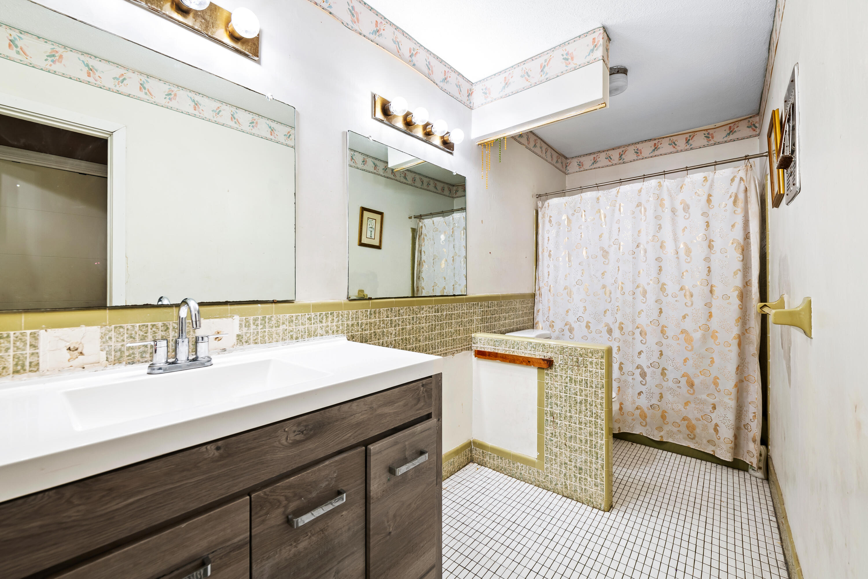 OAKLAND ESTATES SEC EIGHT - Residential