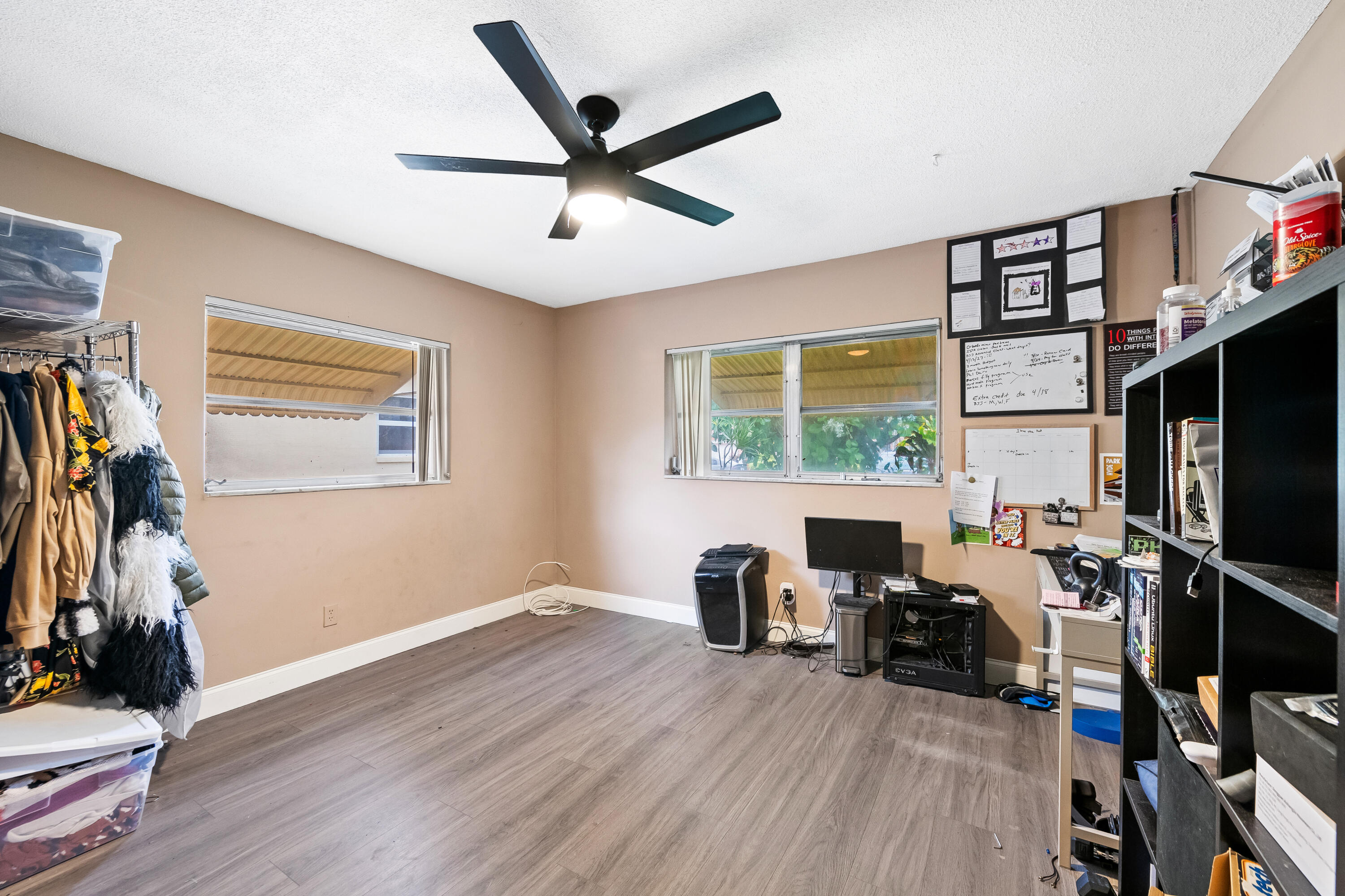 OAKLAND ESTATES SEC EIGHT - Residential