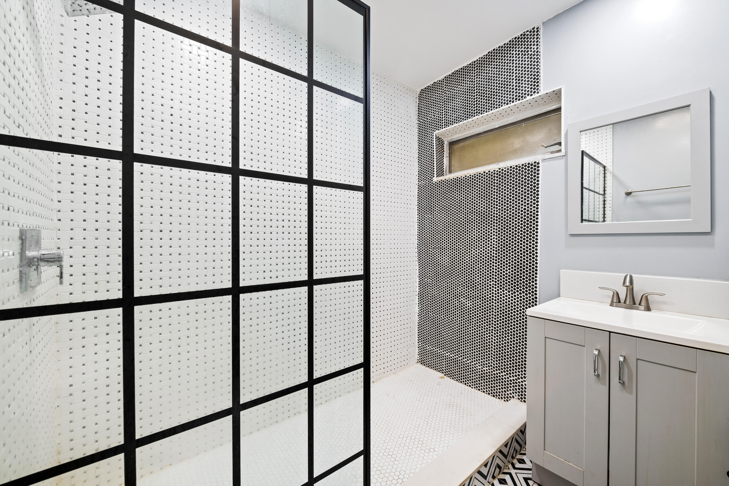 OAKLAND ESTATES SEC EIGHT - Residential